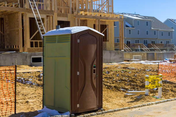 Best Luxury portable toilet rental  in Midlothian, VA